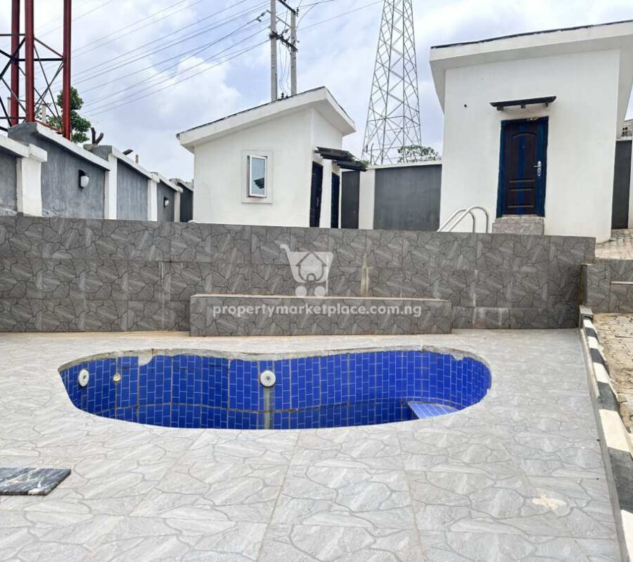 4 bedroom terrace duplex with Bq
