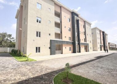 Solidly built & luxurious 3 bedroom flat with Bq