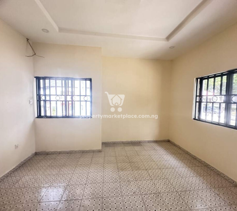 6 units of 4 bedrooms terrace duplexes with boys quarters