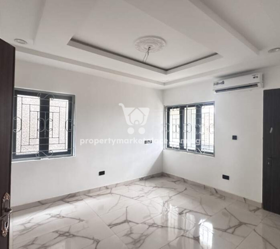 Luxurious & nicely finished 4 bedroom terrace duplex with Bq