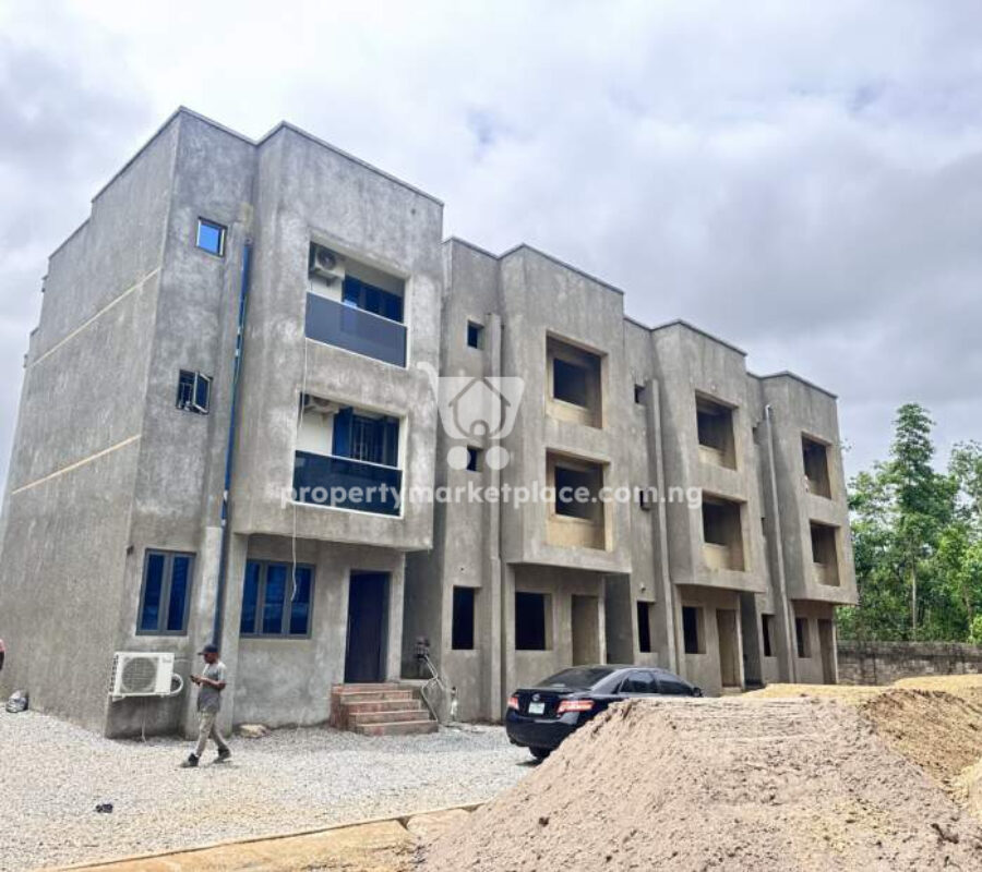 Luxurious & nicely finished 4 bedroom terrace duplex with Bq