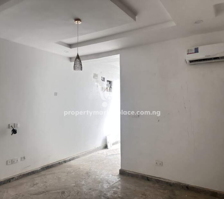 Luxurious 4 bedroom terrace duplex with Bq in a nice estate