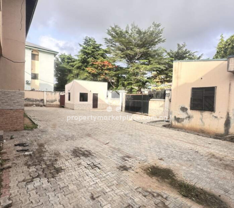 2 units of 5 bedroom semi-detached duplex