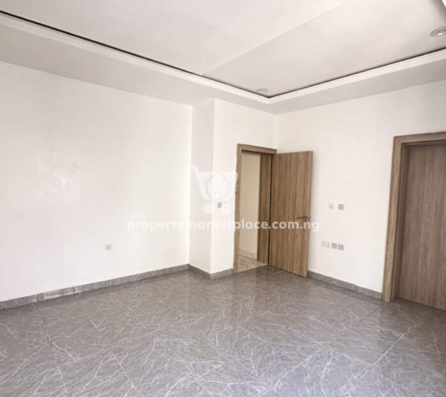 Luxurious 4 bedroom terrace during with Bq in a classy area
