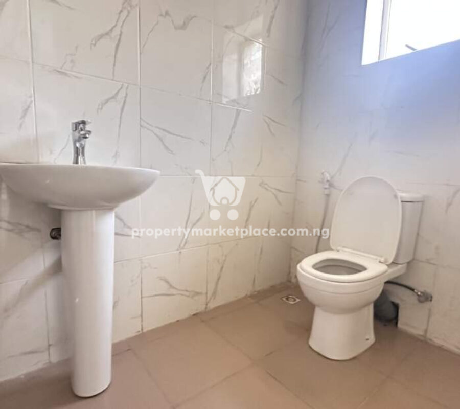 Luxurious 4 bedroom terrace during with Bq in a classy area