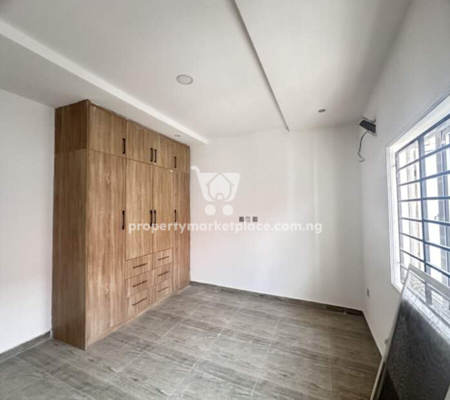 Classy and spacious 4 bedroom semi detached duplex