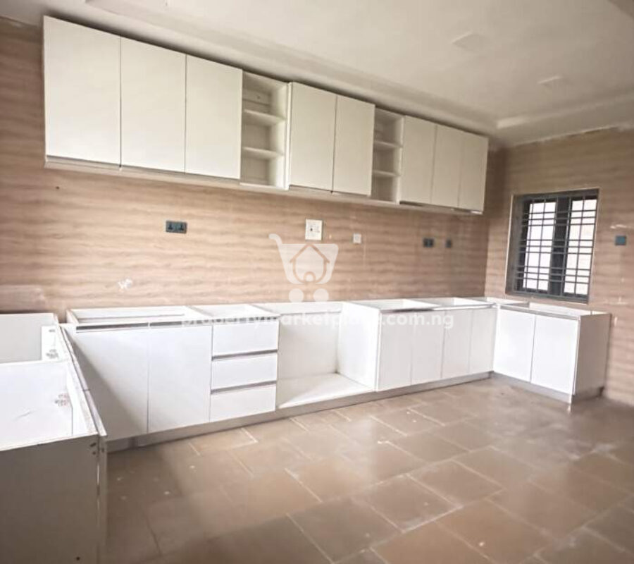 Luxurious 4 bedroom terrace duplex with a room boys quarters