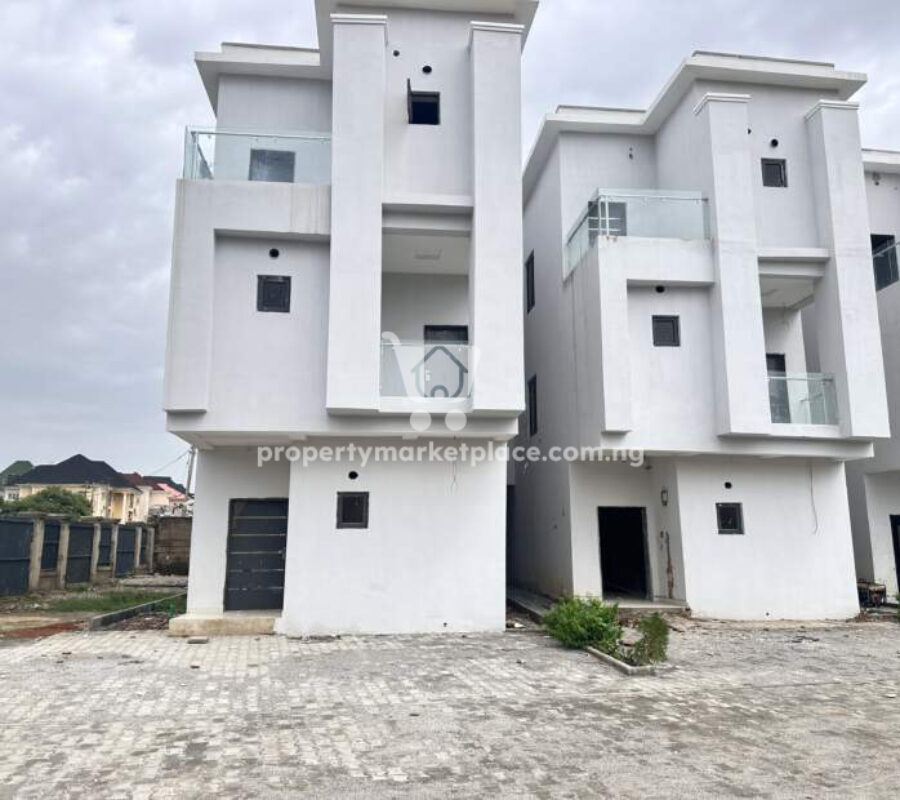 Solidly built & luxurious 5 bedroom terrace duplex with Bq