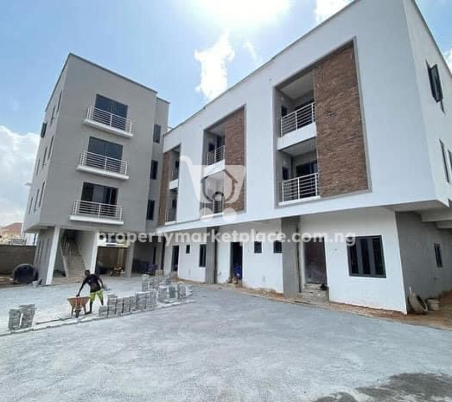 Luxurious 3 bedroom flat with Bq