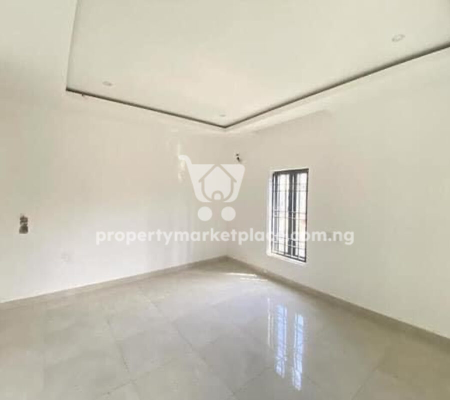 Luxurious 3 bedroom flat with Bq