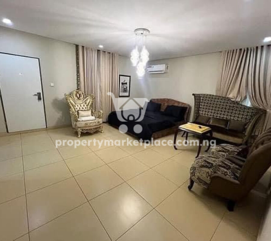 Massive & tastefully finished 5 bedroom detached duplex