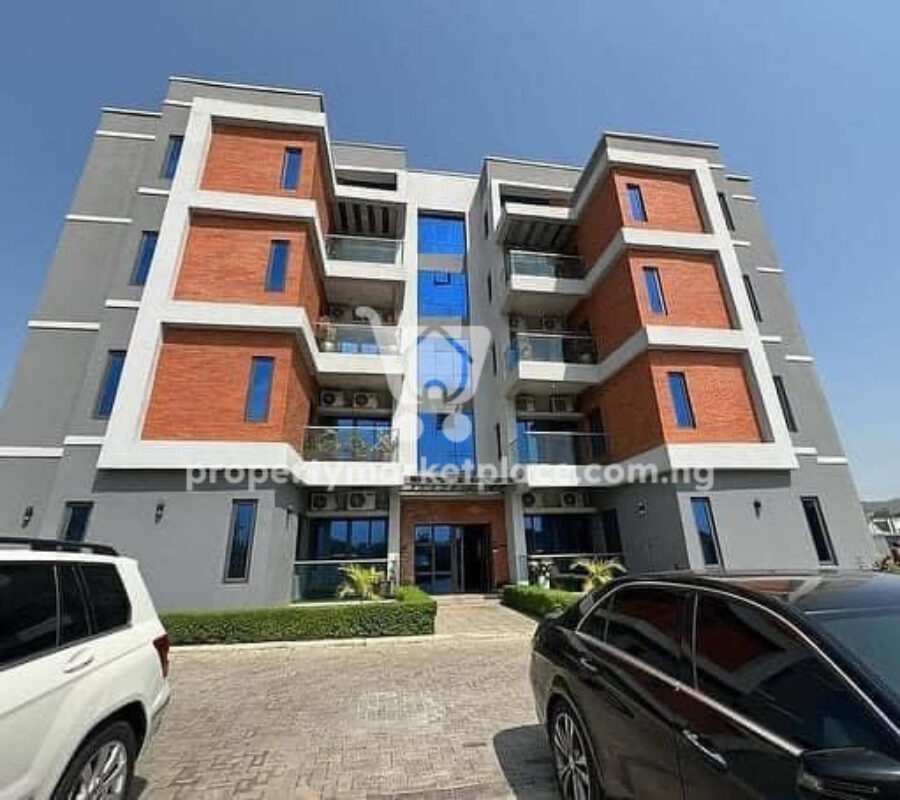 Spacious and nicely finished 2 bedroom flat