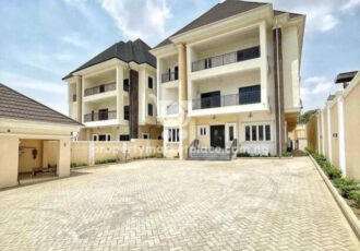 Massive & superbly finished 7 bedroom detached duplex