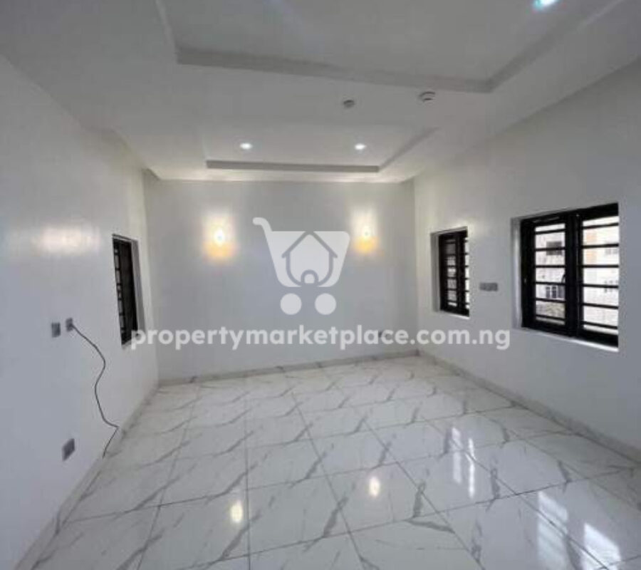 Solidly built & luxurious 4 bedroom terrace duplex with Bq