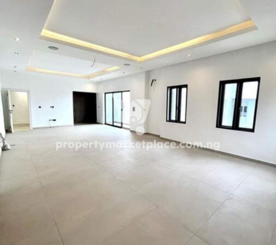 Lavishly finished 7 bedroom automated duplex