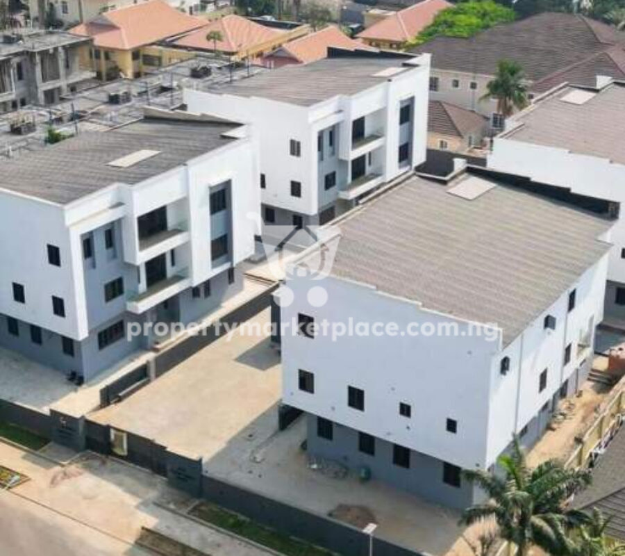 Lavishly finished 7 bedroom automated duplex
