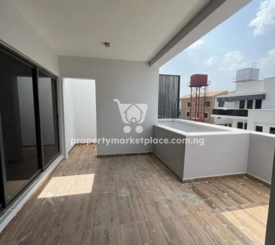 Superbly built 5 bedroom semi detached duplex with Bq