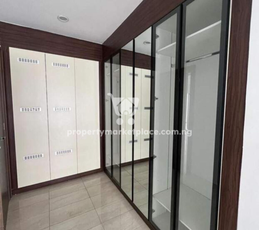 Superbly built 5 bedroom semi detached duplex with Bq