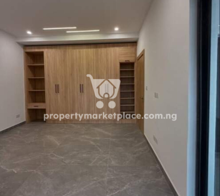 Tastefully finished smart 4 bedroom terrace duplex with Bq