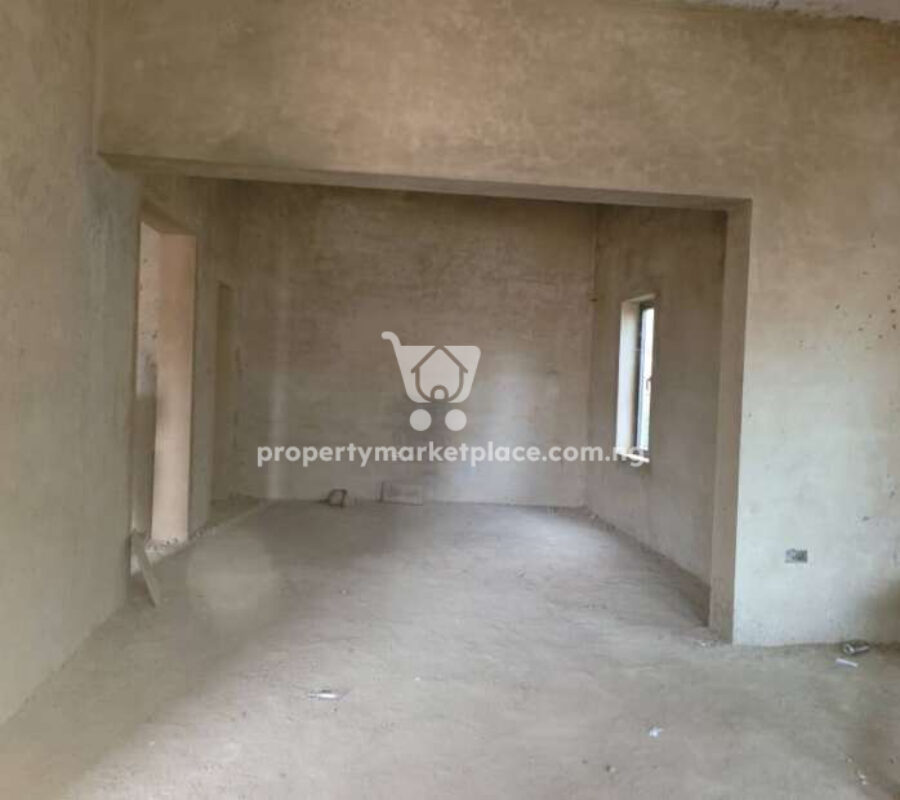 4 bedroom detached duplex with Bq (semi finished)