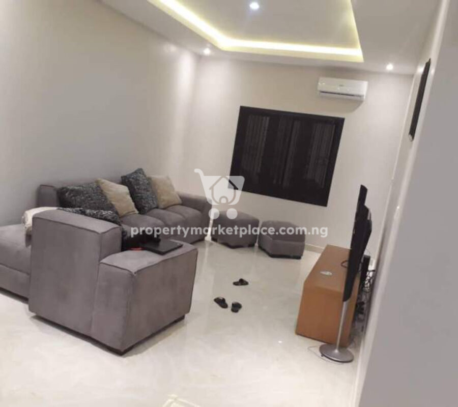 Superbly furnished 5 bedroom semi detached duplex with Bq
