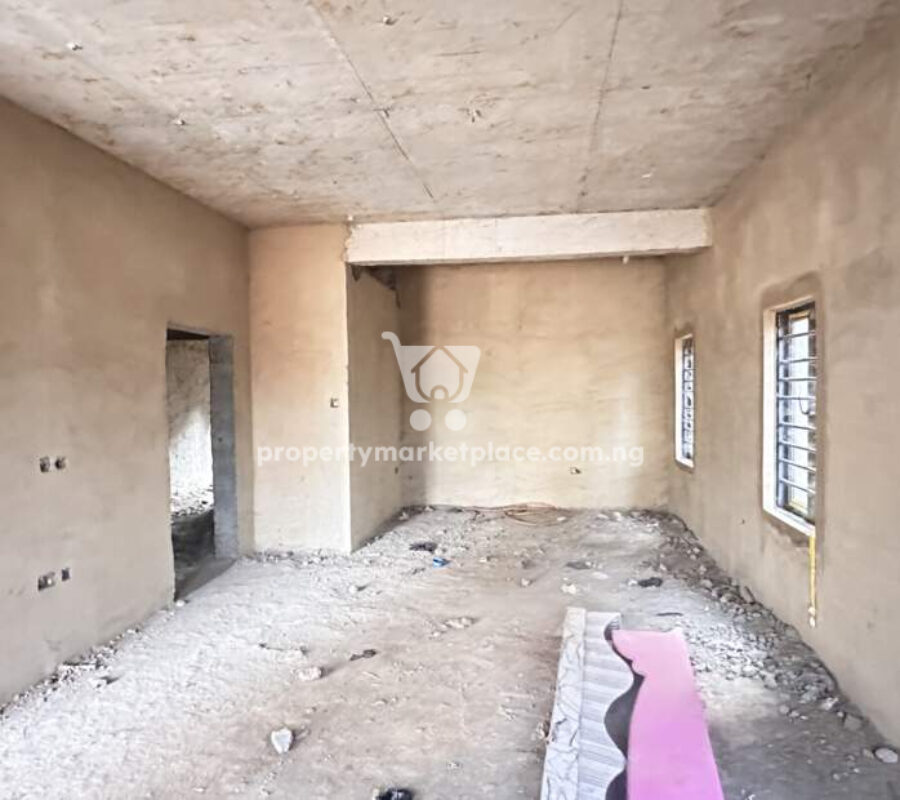 Solidly built & luxurious 4 bedroom terrace duplex with Bq