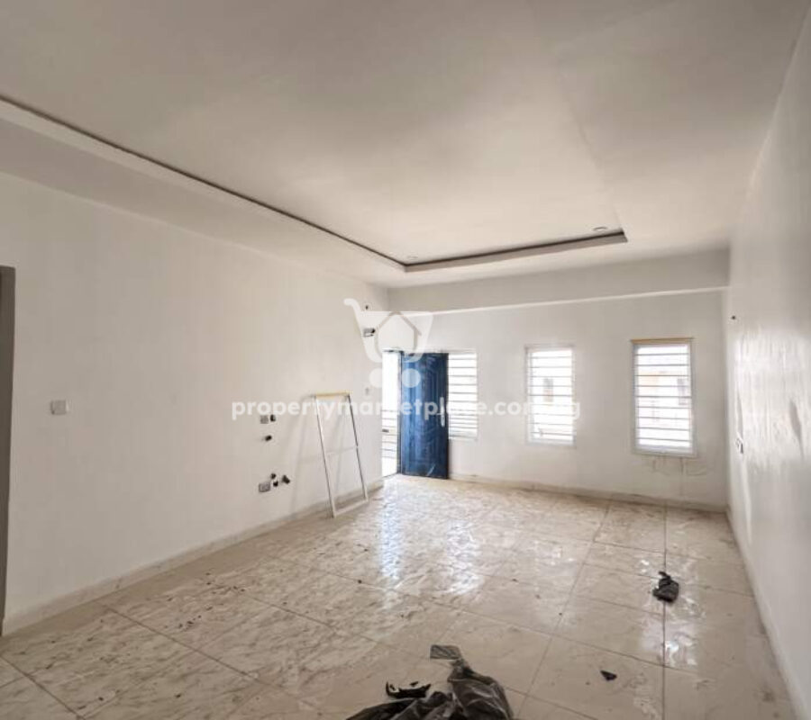 Luxurious & spacious 4 bedroom terrace duplex with Bq