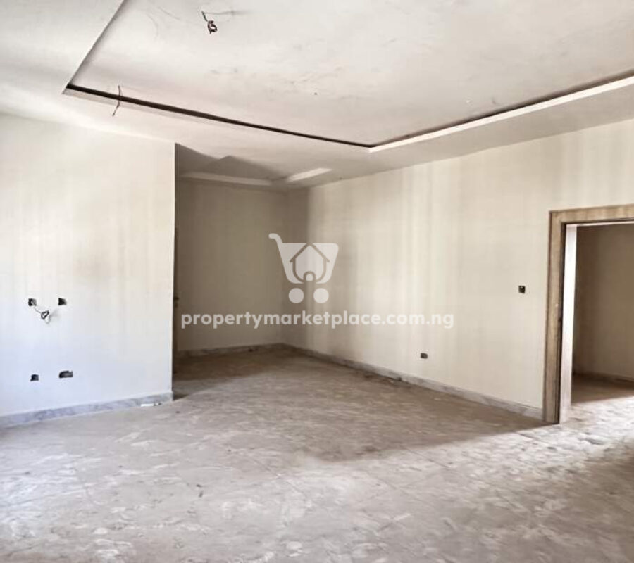 Luxurious 4 bedroom terrace duplex and a room Bq