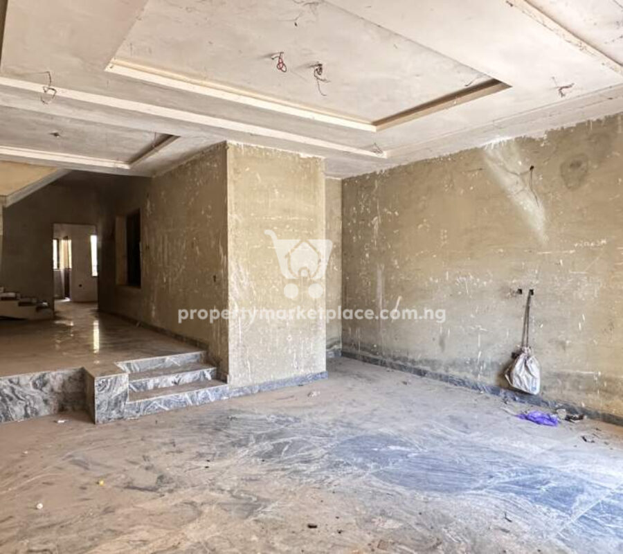 Solidly built 4 bedroom terrace duplex with Bq – semi finish