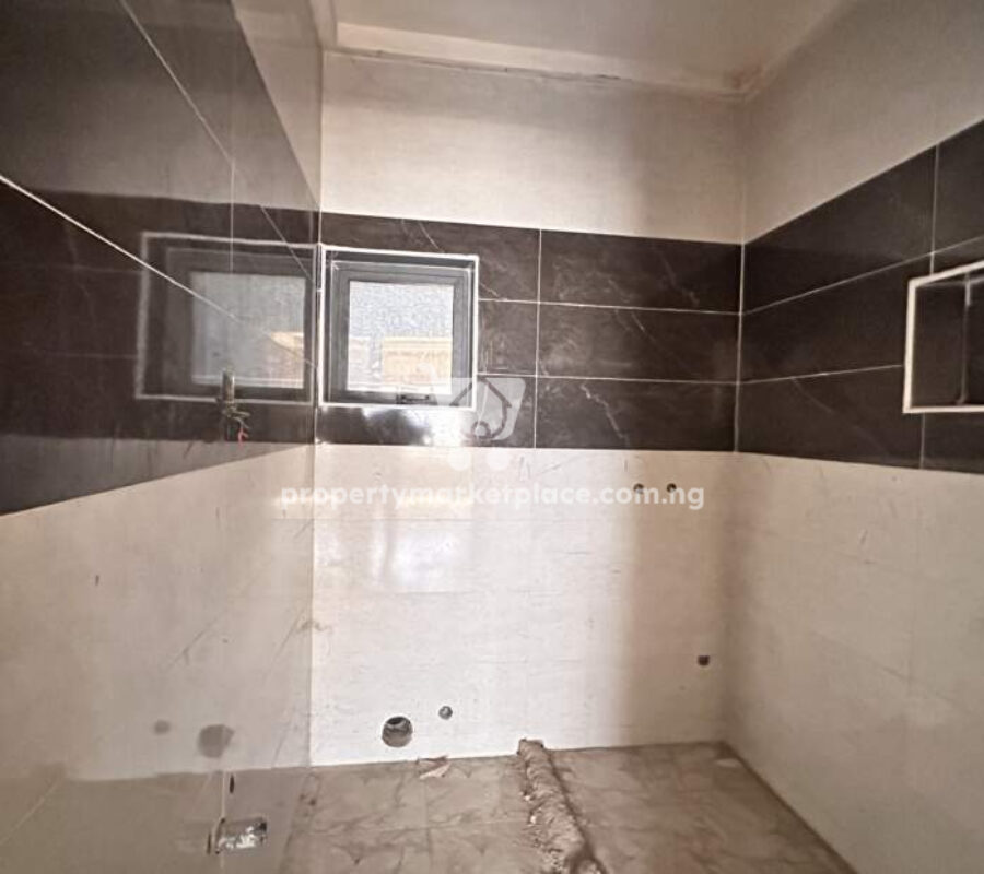 Solidly built 4 bedroom terrace duplex with Bq – semi finish