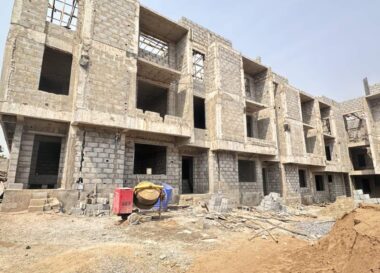 Modern 4 bedroom terrace duplex with Bq