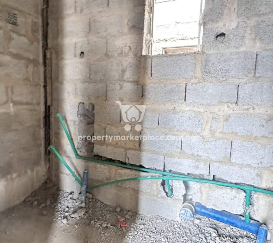 Modern 4 bedroom terrace duplex with Bq