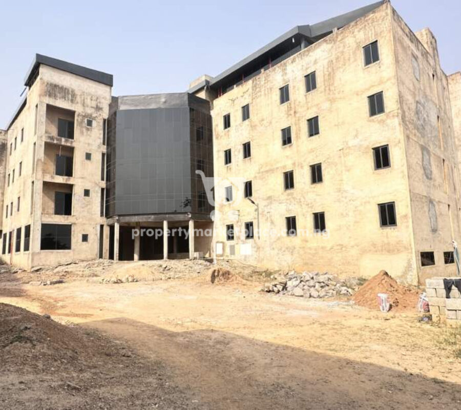66 rooms hotel on 3000sqm