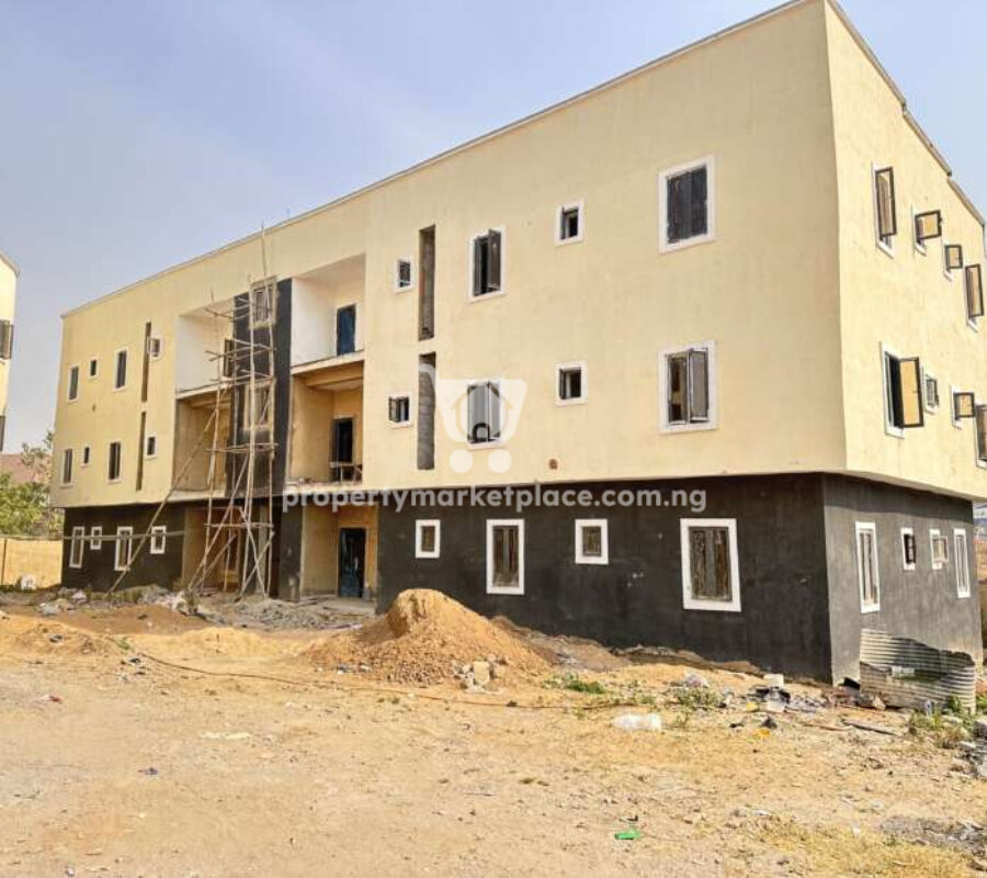 Massive 3 bedroom flat with Bq