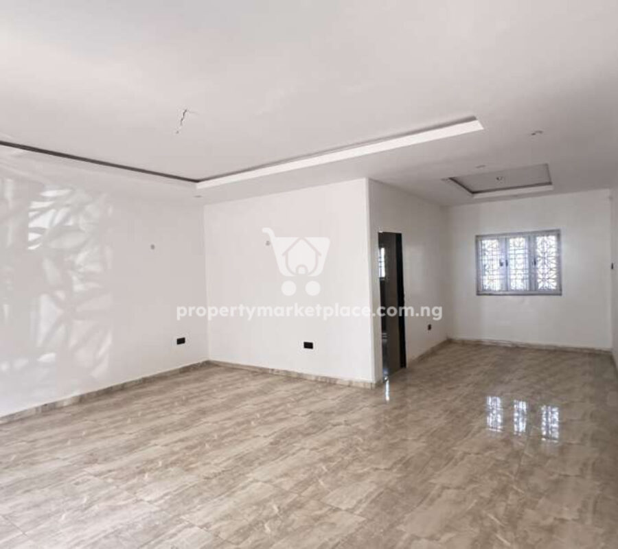 Luxury 3 bedroom flat