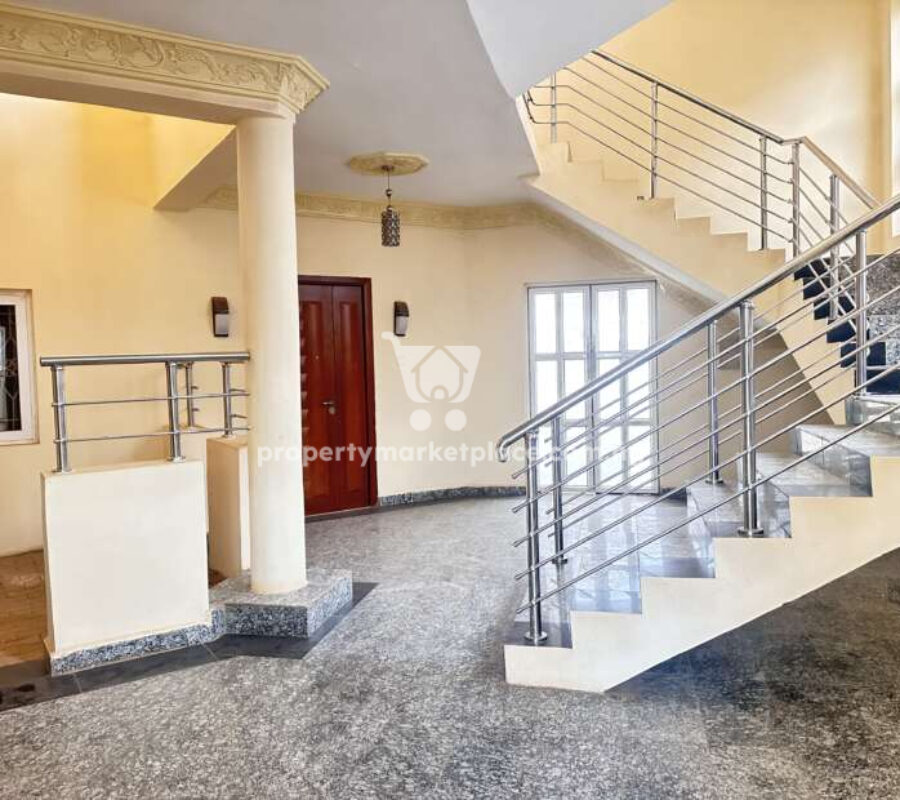 Solidly built & luxurious 6 units of 3 bedroom flats