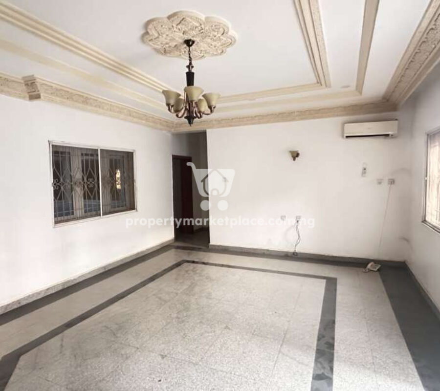 Solidly built & luxurious 6 units of 3 bedroom flats