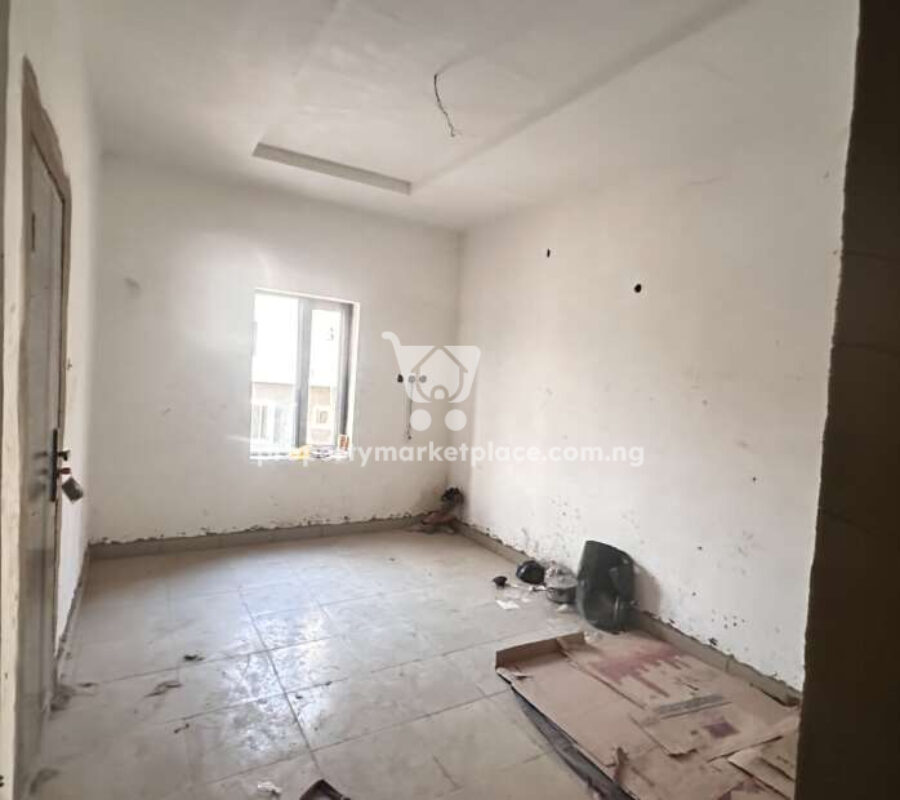 Massive 3 bedroom flat with Bq