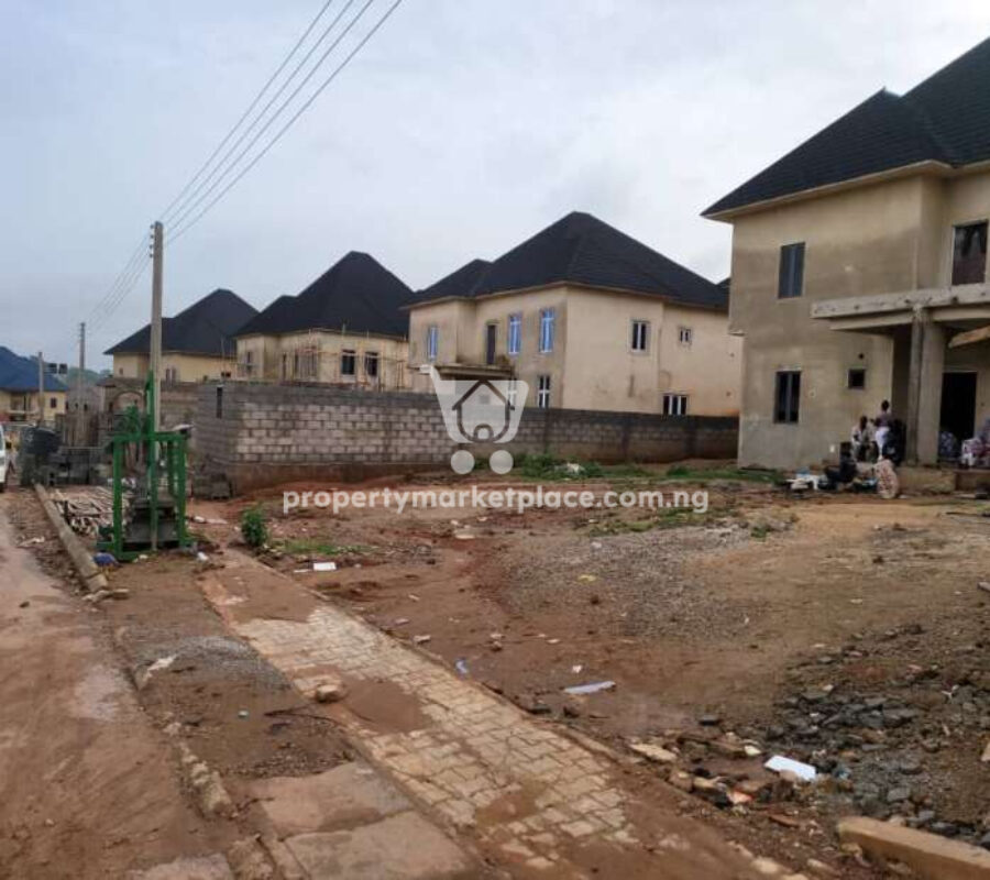 4 bedroom detached duplex with Bq (semi finished)