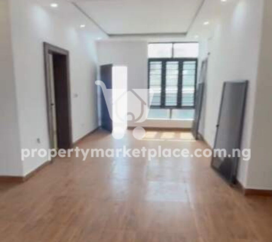 Superbly finished 4 bedroom terrace duplex with Bq