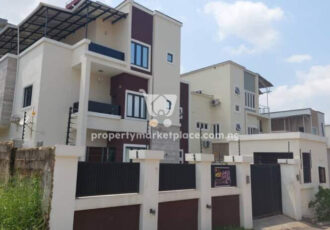 Superbly furnished 5 bedroom semi detached duplex with Bq