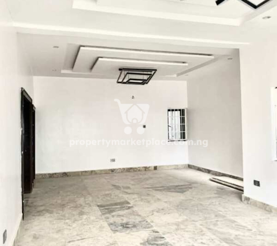 5 bedroom terrace duplex with a room boy’s quarters