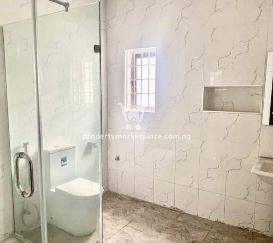 5 bedroom terrace duplex with a room boy’s quarters
