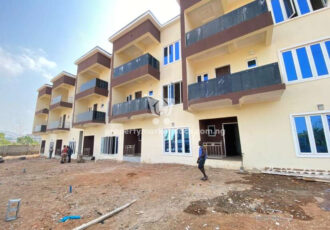 4 bedroom terrace duplex with Bq