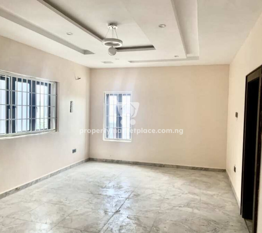 5 bedroom terrace duplex with a room boy’s quarters