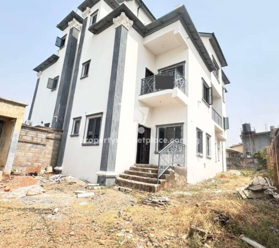 4 bedroom semi-detached duplex with Bq (private compound)
