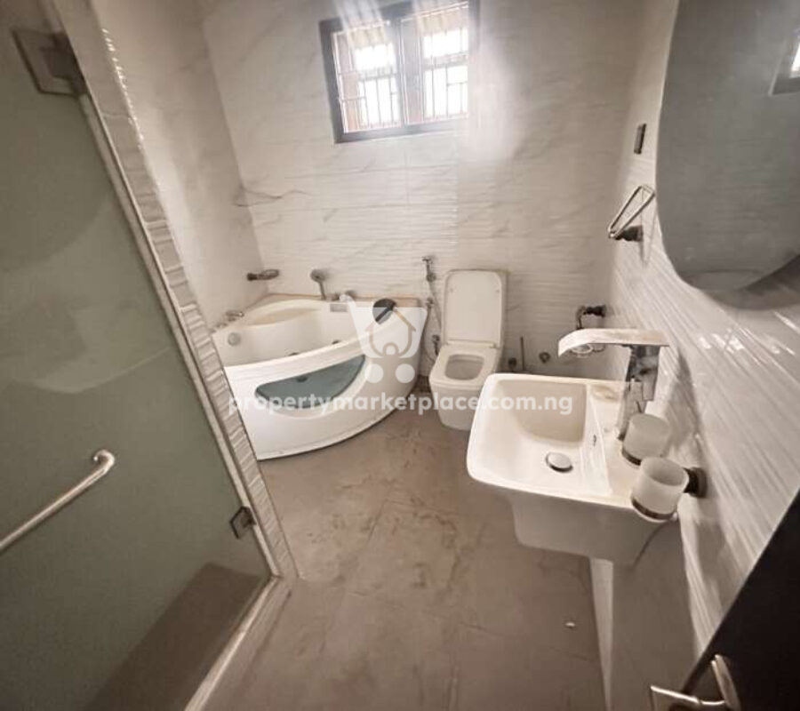 8 units of serviced 2 bedroom apartments in a nice area
