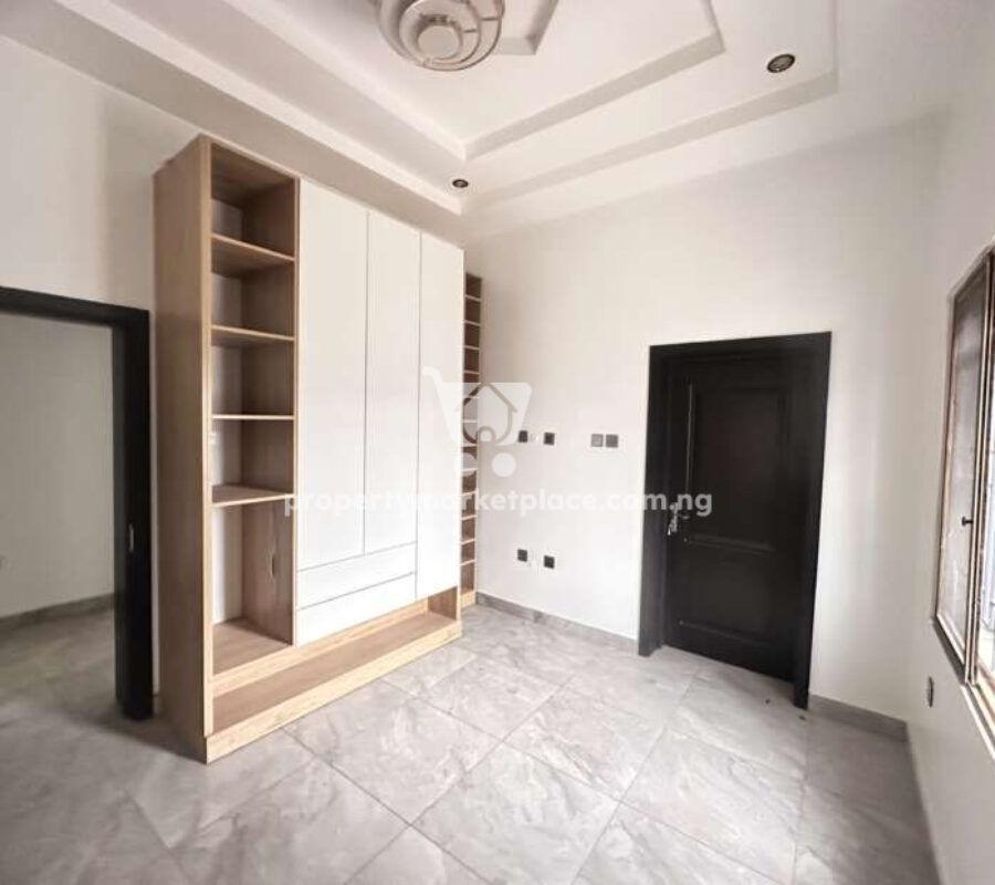8 units of serviced 2 bedroom apartments in a nice area
