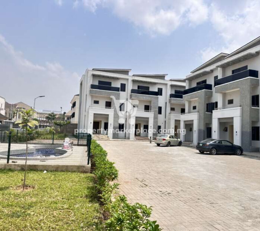 Superb 4 bedroom terrace duplex with Bq