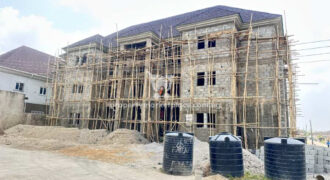 Spacious 3 bedroom flat in a serene & secured estate